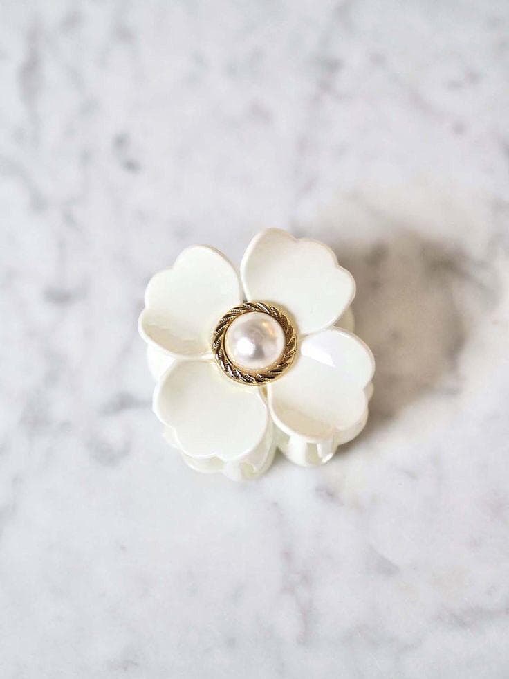 Pearl Stoned Claw Clips