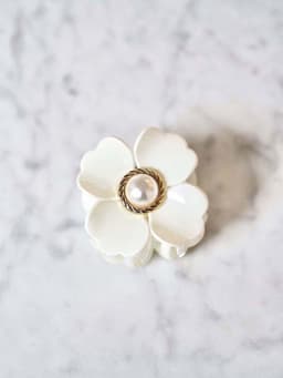 Pearl Stoned Claw Clips